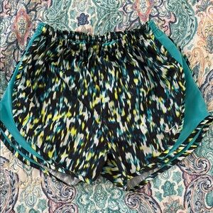 Nike DriFit Patterned Women's Athletic Shorts XS